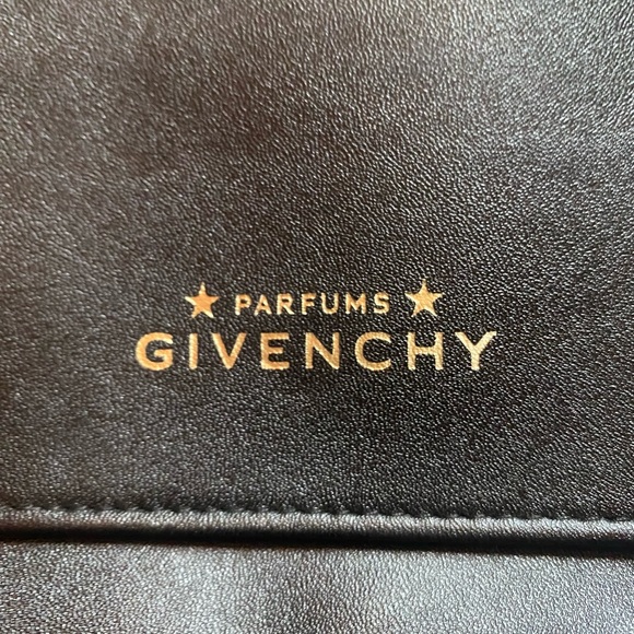 Givenchy Parfums clutch - Picture 2 of 6